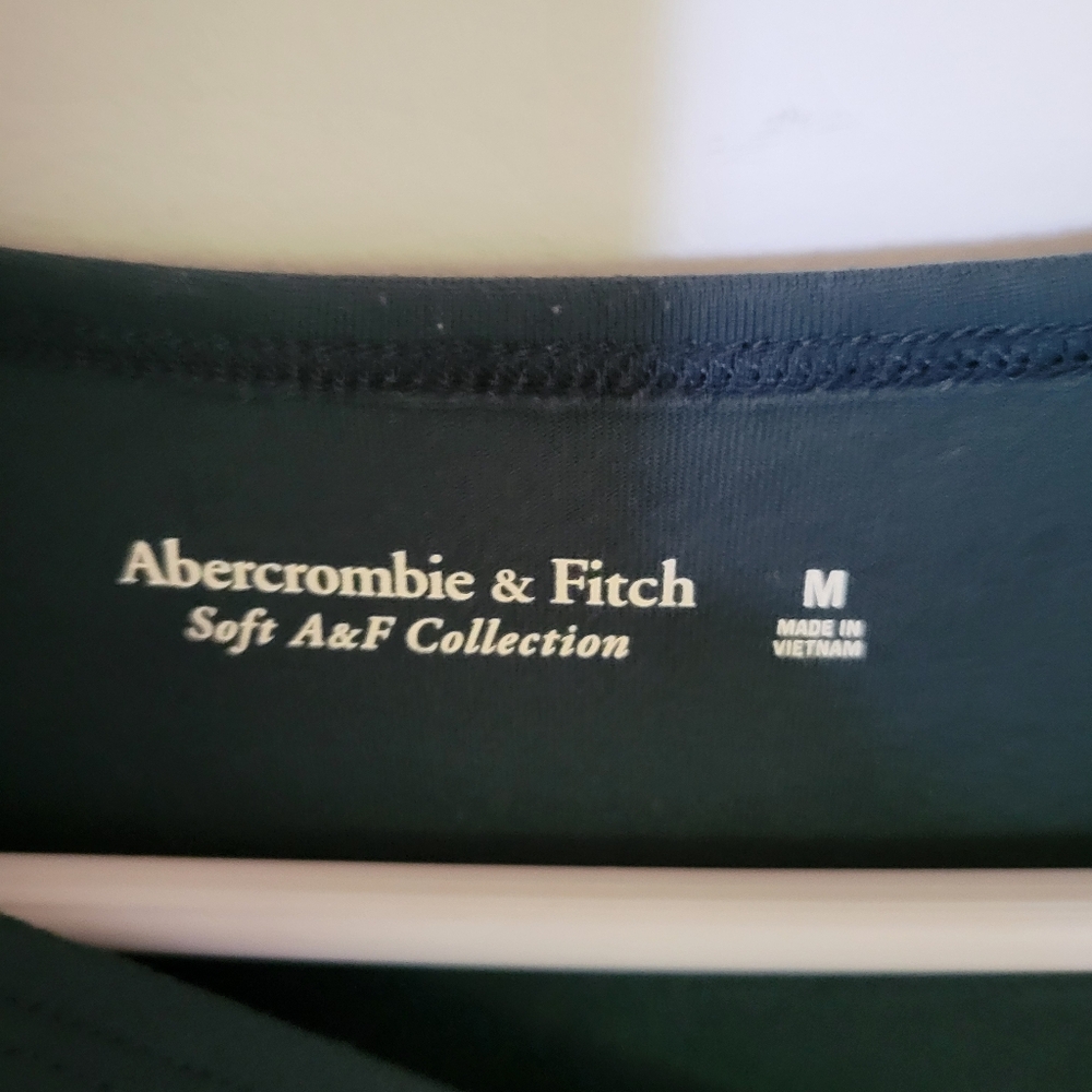 Abercrombie Bodysuit M Green Long Sleeves Assymetrical V Neck - Picture 4 of 4
